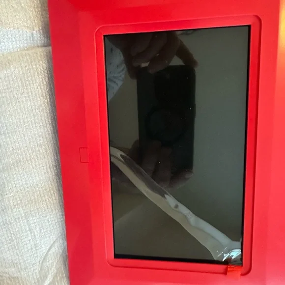NWT Digital Photo Frame - Picture 4 of 8